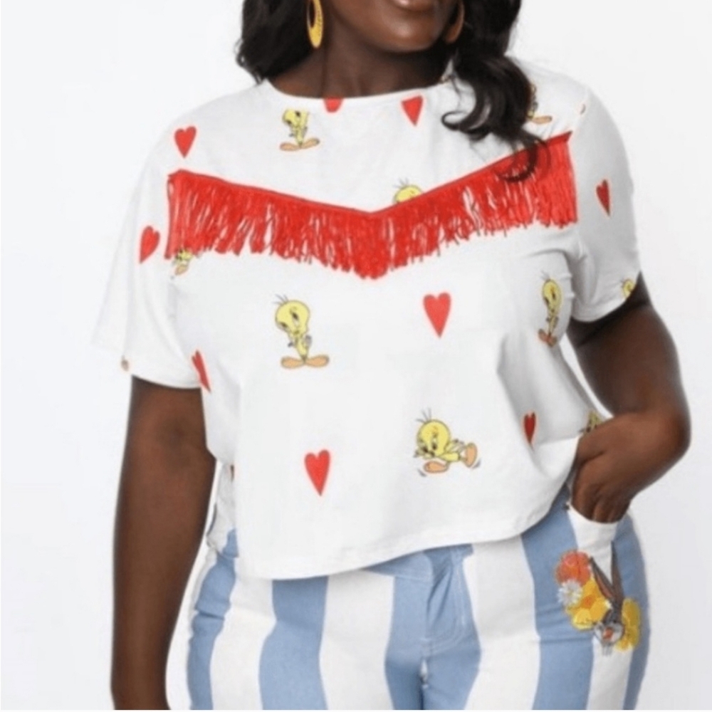 Unique Vintage x Looney Tunes Tweedy Bird Fringe Crop Top Size M NWT